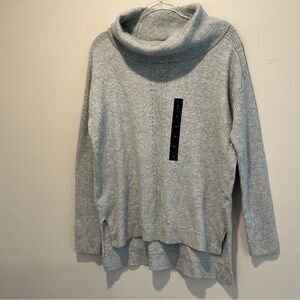 NWT Cozy Gray Turtleneck Sweater Size M